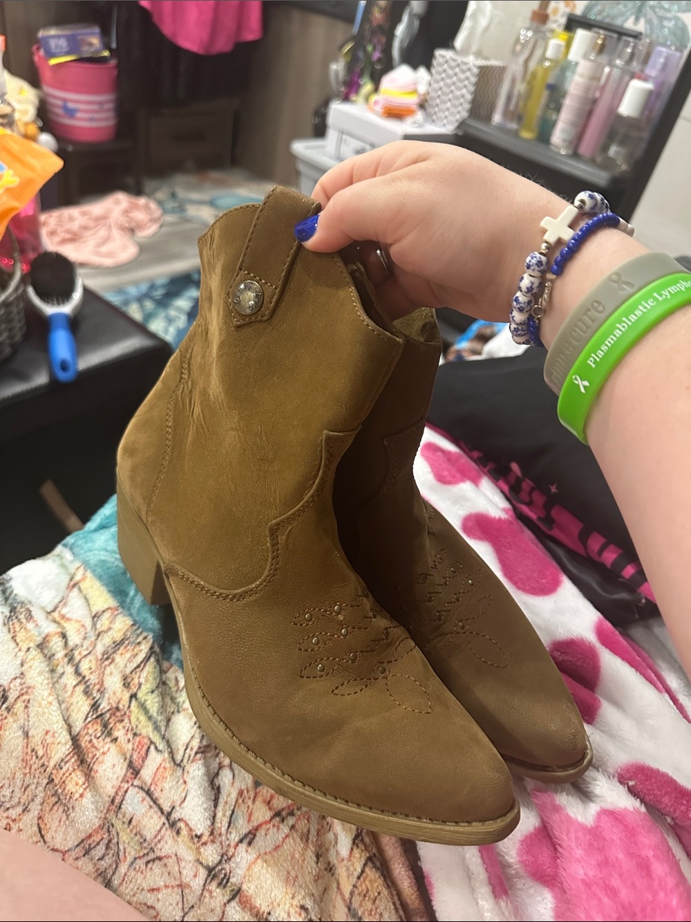 Women's Tan Suede Western-Inspired Ankle Booties